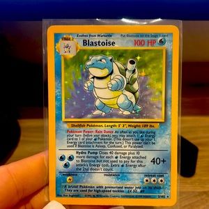 Blastoise Holographic Pokémon Card